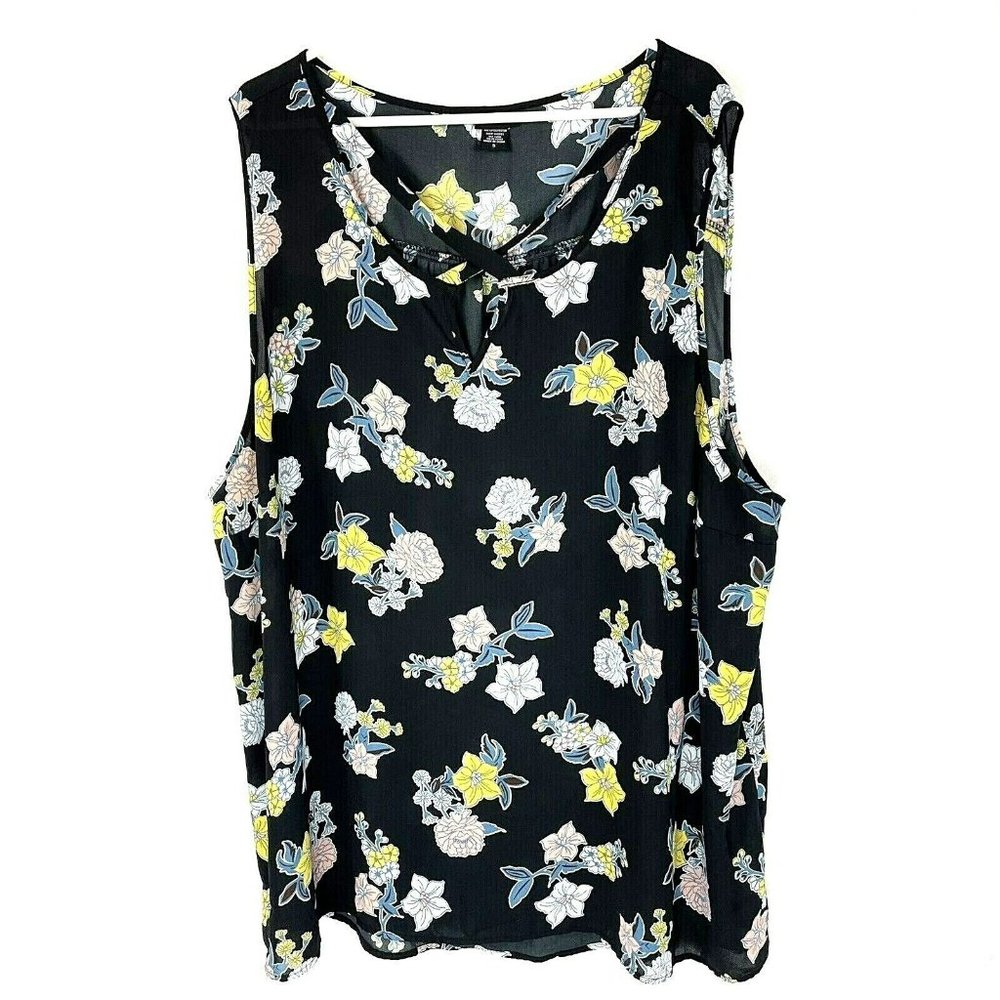 Torrid Top Size 5 Sleeveless Black Floral Cross‎ Neck Keyhole Flowy